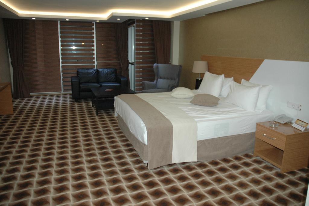 Way Hotel Izmir Exteriör bild